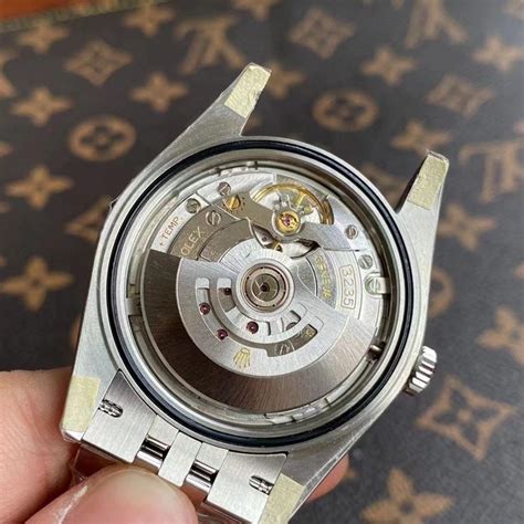 rolex 3135 vs 3235 movement|Rolex 3235 clone movement.